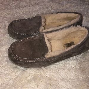 Women’s Brown Ugg Moccasins